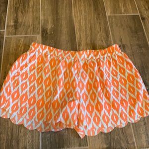 Scalloped shorts!